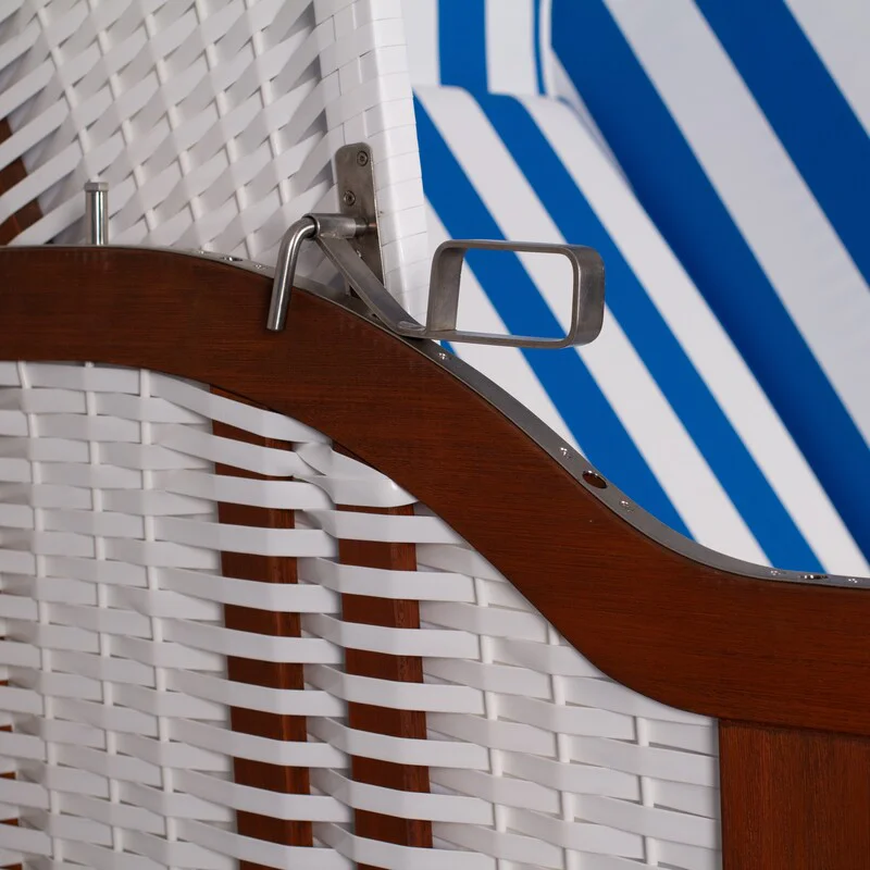 Strandkorb deVries Profi Ostsee Poel aus Mahagoniholz mit PVC-Geflecht weiß und Design 991