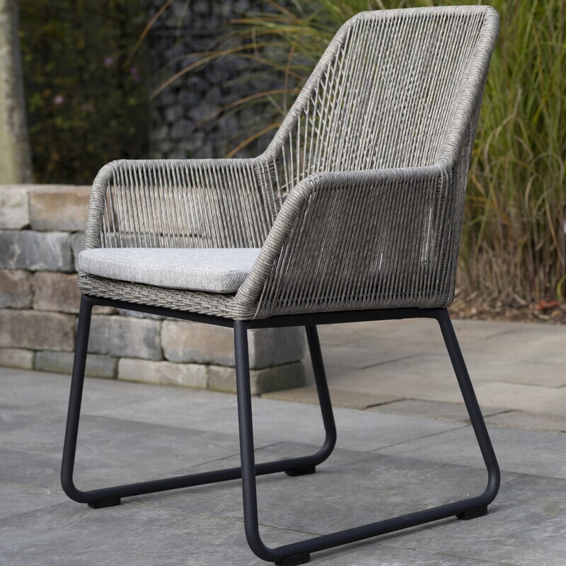 Diningsessel deVries Adora PE twisted White Coral Aluminium mit Sitzkissen B 64 x T 64 x H 90 cm